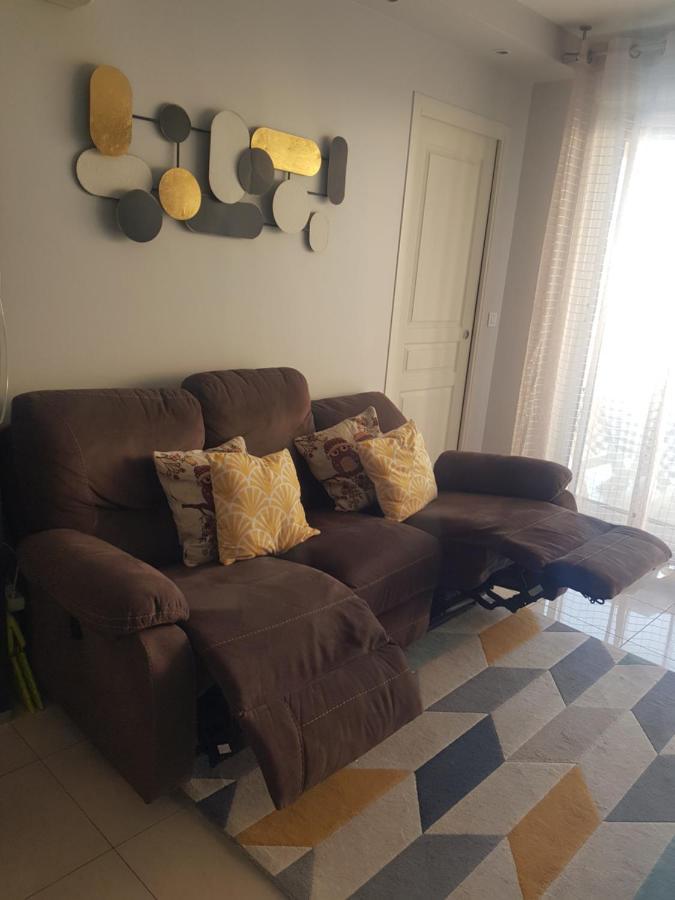 Beau Appartement Avec Garage Ferme Beausoleil Exteriér fotografie